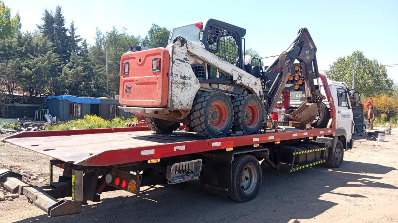 Servicio de grúa para maquinaria industrial